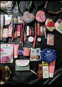 3 random products