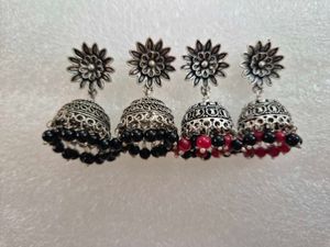 Jhumka Earrings - Black & Red Beads