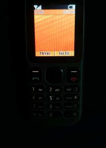Nokia 100