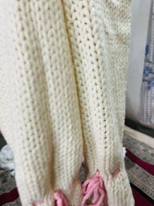 Cozy Cream Knit Sweater with Pink Accents