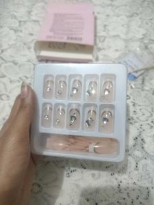 Press-On Nails with Rhinestones