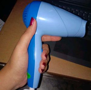 Philips SalonDry Compact 1000W Hair Dryer