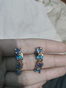 Stunning Blue Gemstone Necklace &amp; Earrings Set