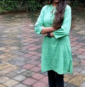 Green Printed Kurta