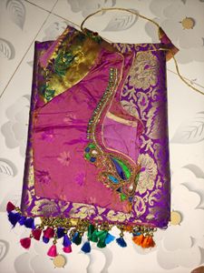 Exquisite Purple &amp; Gold Brocade Saree