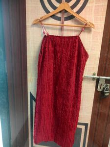 Velvety Red for a Perfect Party Look