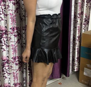Stylish Black Ruffle leather Mini Skirt