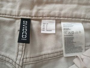 H&amp;M Beige Cargo Pants