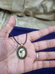 Resin Flower Pendant Necklace