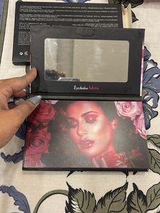 Eyeshadow Palette with Beautiful Shades