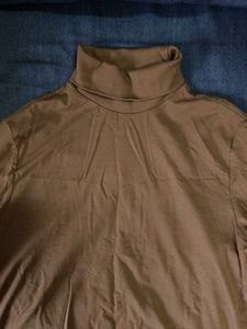 H&amp;M Jumper/Sweater Size Small colour Brown