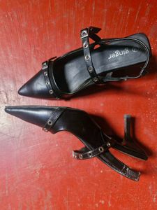 Chic Black Studded Heels