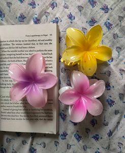 Set of 3 Flower Hair Claws