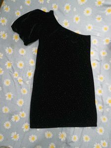 Sparkly Black One-Shoulder Dress