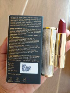 MyGlamm Pout Lipstick