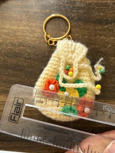 wollen back pack key ring