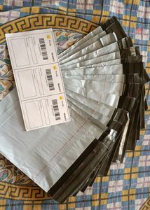 Shipping Bags💯