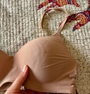 Seamless padded Bra