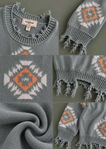 GREY DISTRESSED KNIT SWEATER