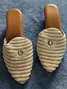 PREMIUM QUALITY SHOES