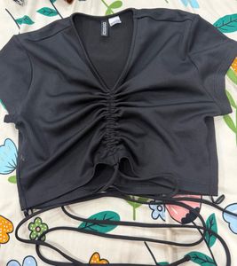h&amp;m black ripped top