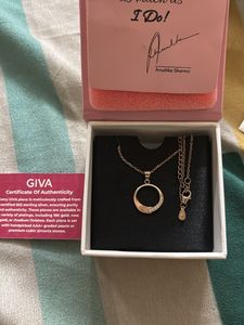 GIVA Sterling Silver Necklace