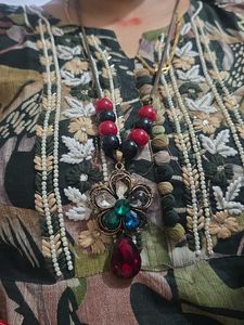 Vintage Flower Pendant Necklace