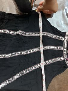 Black Sleeveless Top
