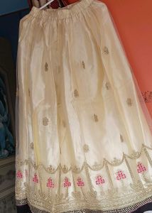 Cream & Gold Embroidered Skirt with duppata