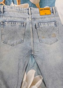 Light Wash Wide Leg Jeans