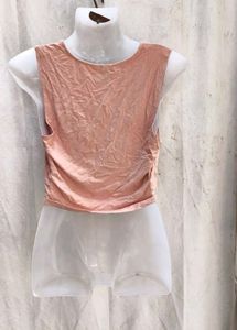 7278. Twisted Front Crop Top