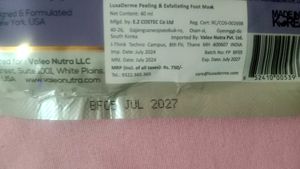 Luxaderme Peeling &amp; Exfoliating Foot Mask