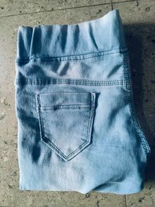 Light Wash High-Waisted Stretch Jeans