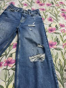 Trendy Ripped Wide-Leg Jeans