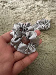 Brand new Grey scrunchie set