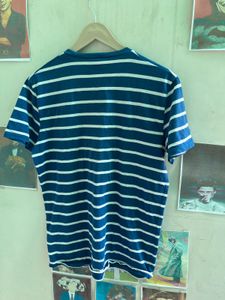 Hollister Striped T-Shirt (T551)