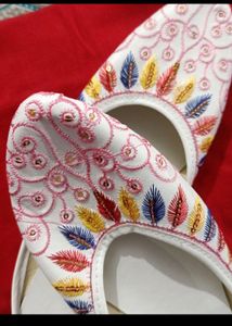 Ethanic And Party Wear Jaipuri Juttis