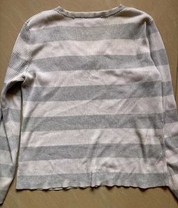 Striped V-Neck Long Sleeve Top