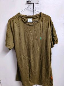 Men's solid crewneck tee