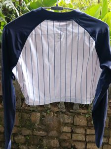 Fila Striped Cropped Long Sleeve cropTop