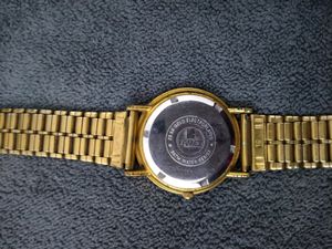 LAMAX GOLDEN WRIST WATCH