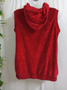 Sleeveless Solid Hooded Sweatshirt