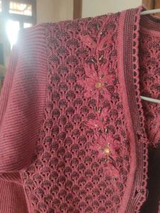 Elegant Pink Knitted Cardigan