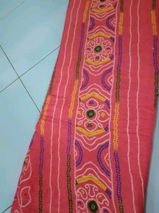 'Pink' Chundari Saree With Blouse