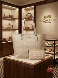 Coach Signature Tote Bag