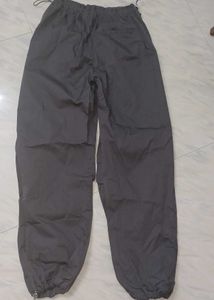 adjustable grey parachute pants