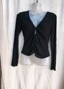 Chic Black Ruched Long Sleeve Top