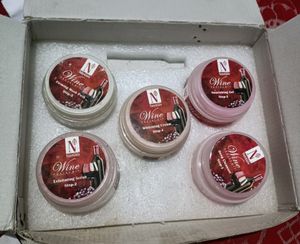 Makeup Kit, With Facial Kit , And Massage Cream