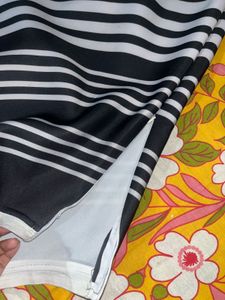 Chic Black &amp; White Striped Dress