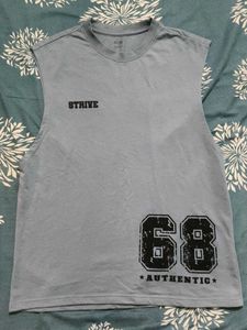 Men's Sleeveless Graphic T-Shirt